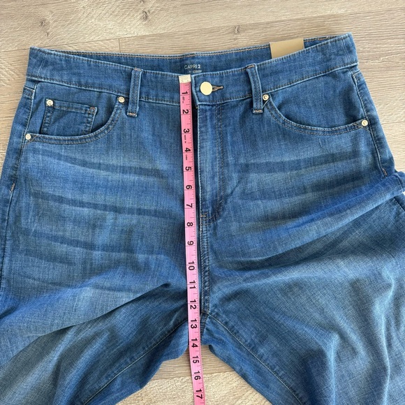 Chicos Lightweight Denim Wide Leg Culotte Crop Capri Jeans Size 2 US Large/12 - Picture 9 of 14